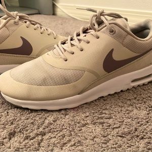 Nike Thea running shoes